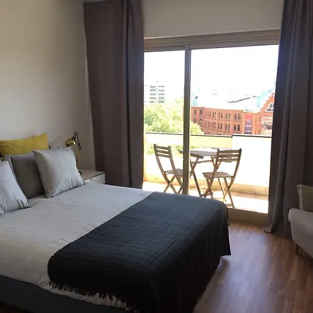 Republica 83 - Campo Pequeno 3* Lisbon