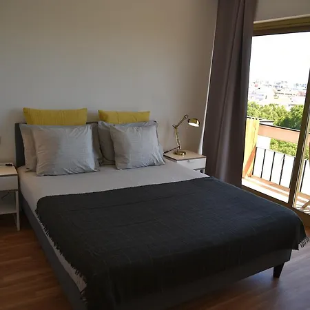 Republica 83 - Campo Pequeno Guest house 3*