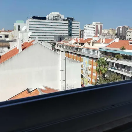 Republica 83 - Campo Pequeno Vendégház Lisboa