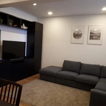 Republica 83 - Campo Pequeno Vendégház Lisboa