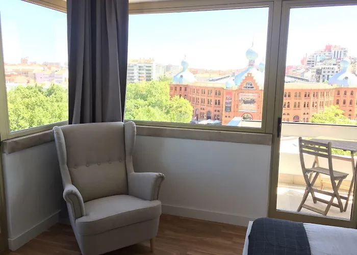 Guest house Republica 83 - Campo Pequeno Lisbon