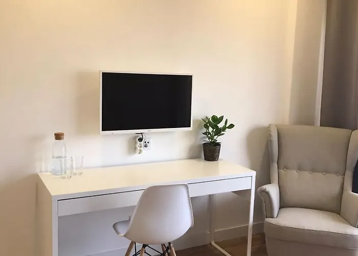 Republica 83 - Campo Pequeno Guest house Lisbon