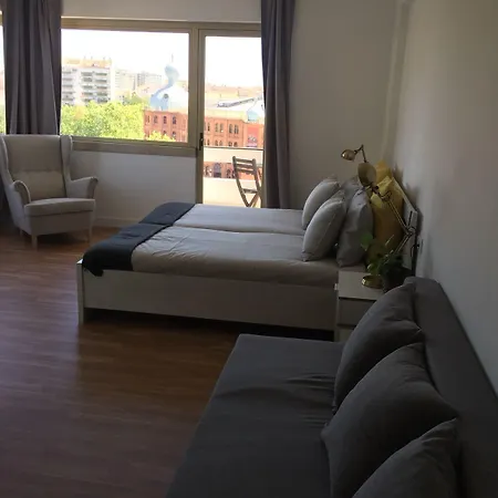 Gasthof Republica 83 - Campo Pequeno Lissabon