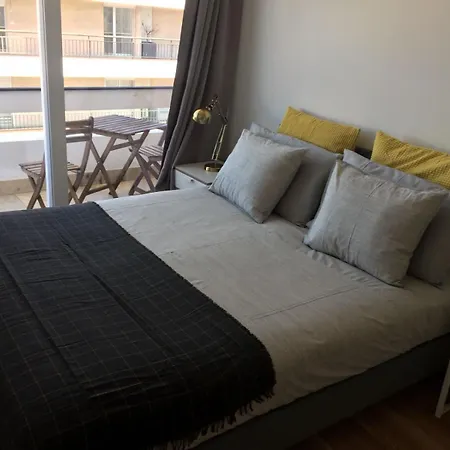 בית הארחה Republica 83 - Campo Pequeno 3*